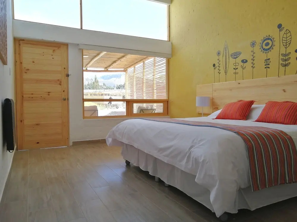 Deluxe Double room (full double bed)