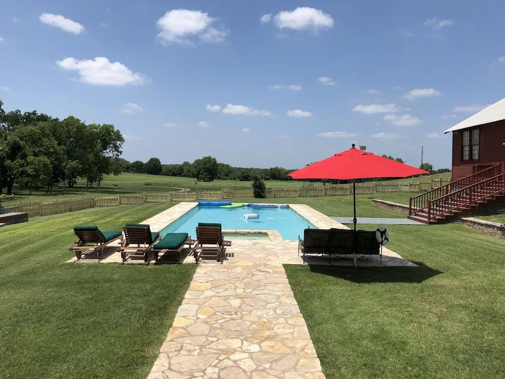 Wakefield Farms LLC