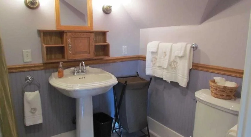 Waterside Executive Suites - фото 8