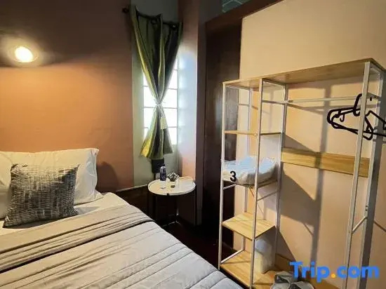Bed in Dorm