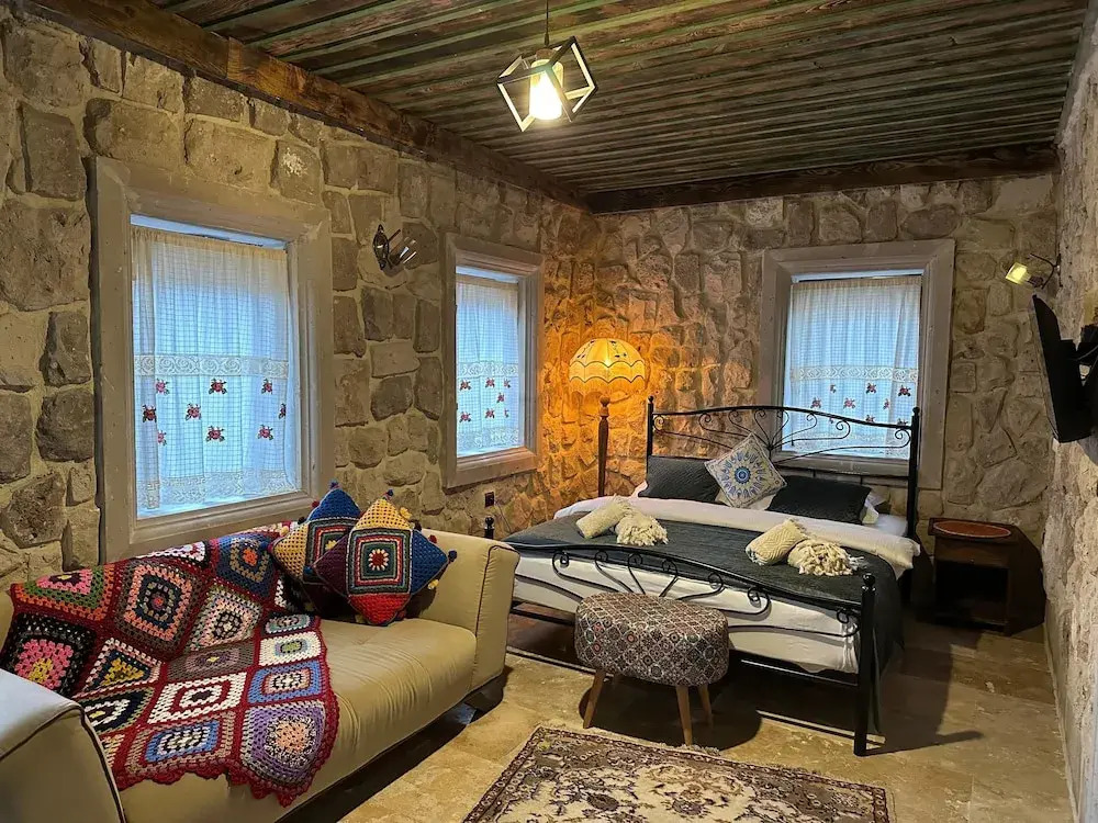 Номер Standard с балконом в Aysel Inn House