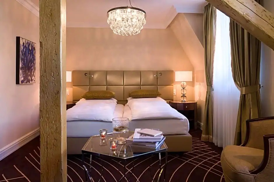 Waldhaus Flims Wellness Resort, Autograph Collection - Chambres