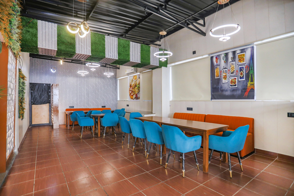 Food & Beverage
