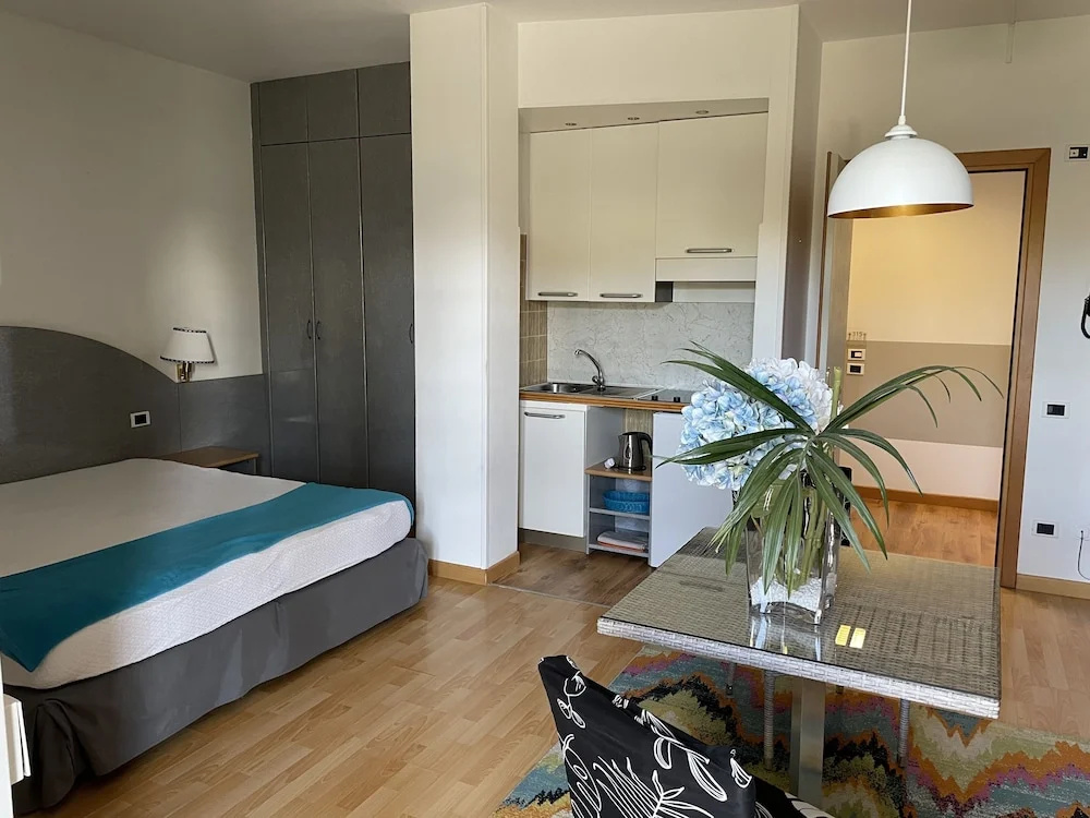 Alexandra Stay Residence - Chambres