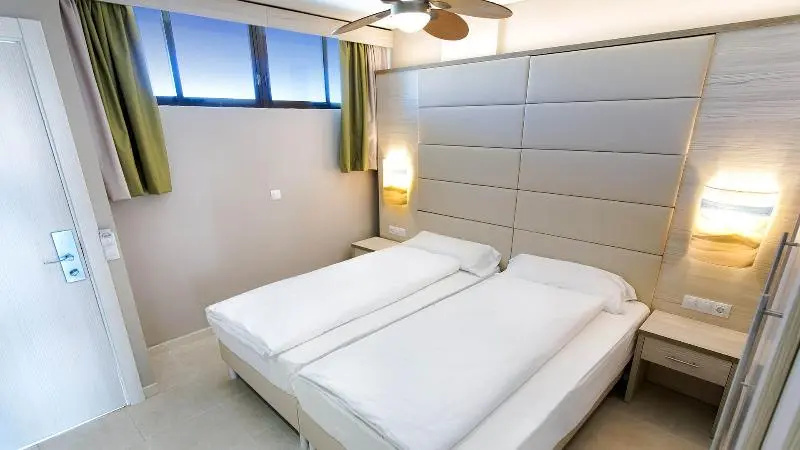 Superior Double room (full double bed)