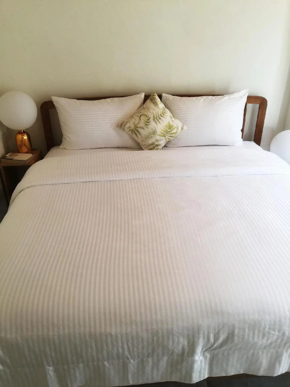 Standard Double room with garden view (full double bed)