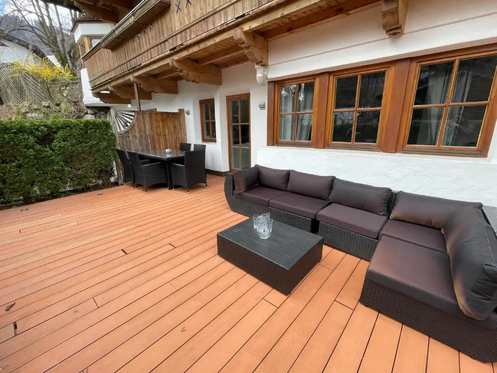 Kitz-Heart Apartments by Alpine Host Helpers
