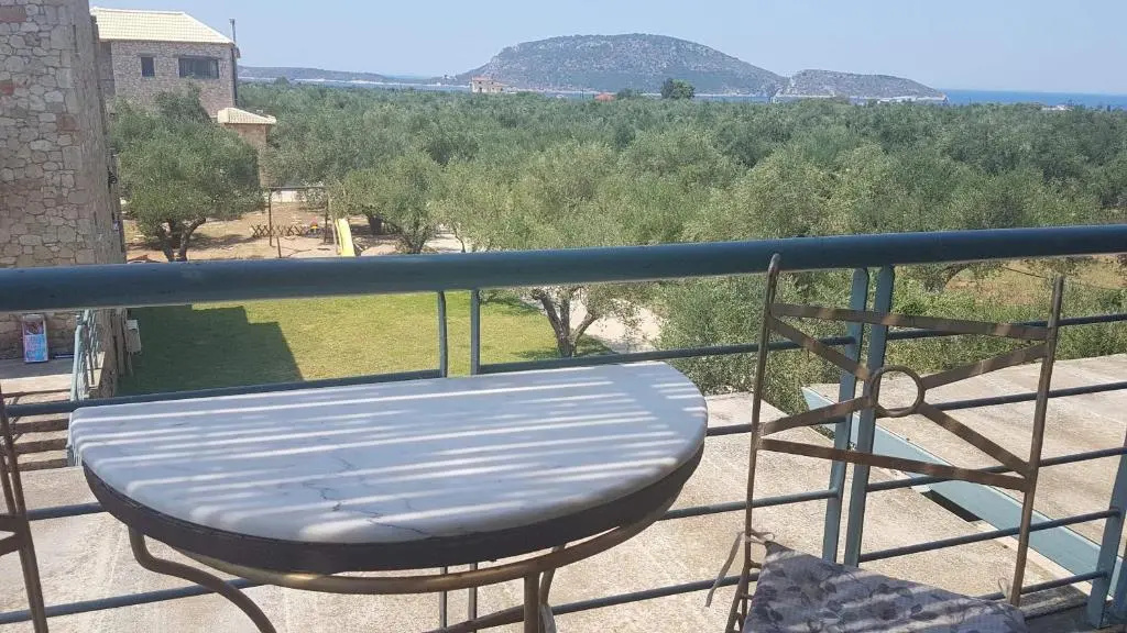Studio with sea view