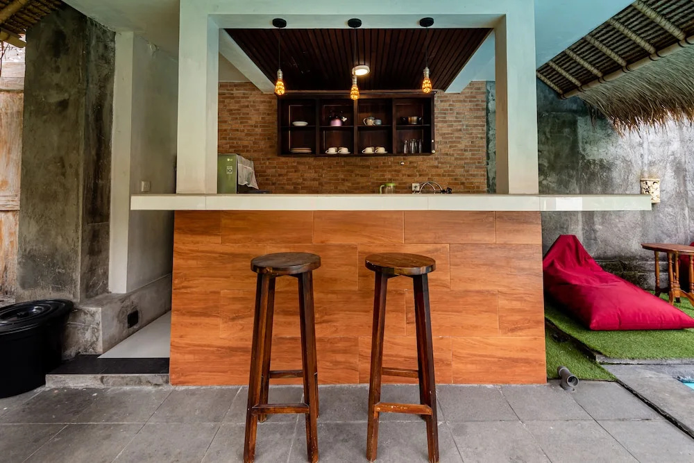 De Cahyani Private Villa by Supala