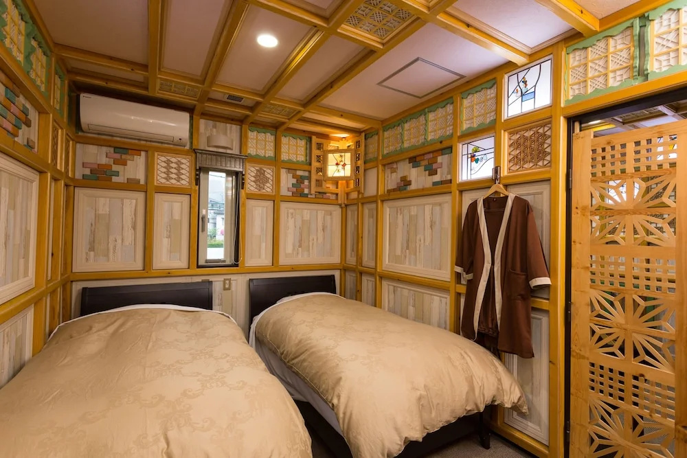 Superior Double room with mountain view (twin beds)