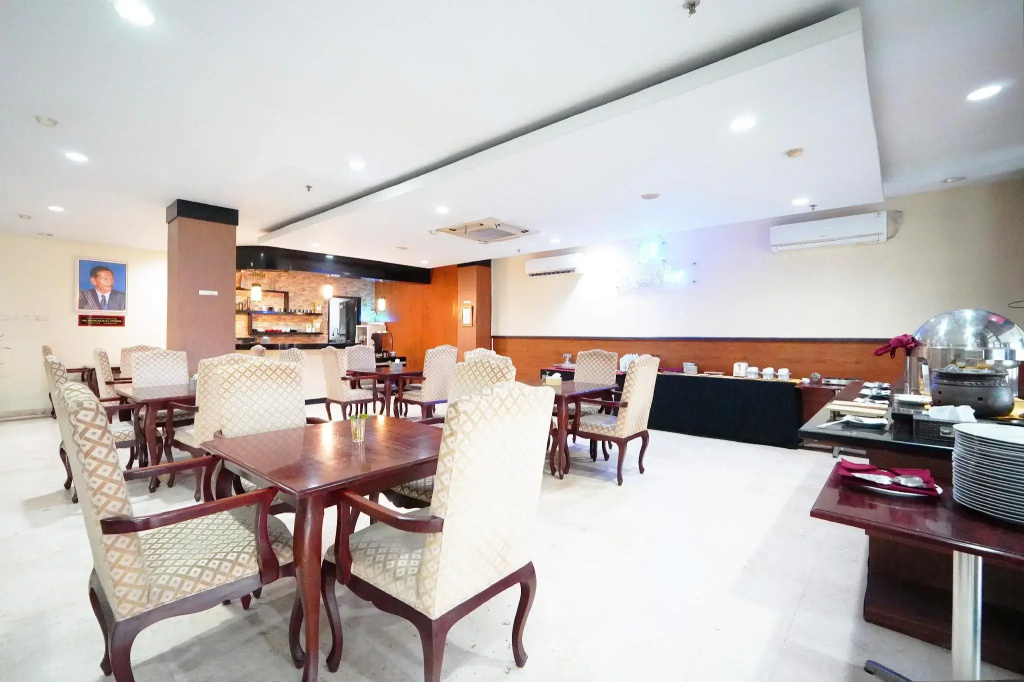 Sutan Raja Hotel Cirebon - Général