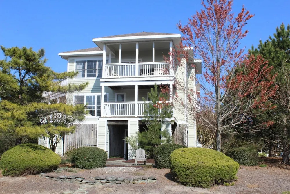 Ocean Ridge West 331 Lepointe Dr by Long & Foster