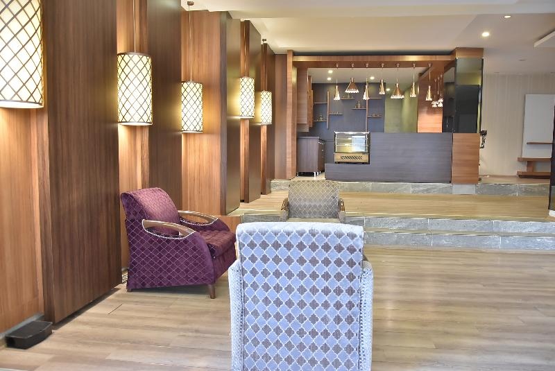 Gold City Otel — 4
