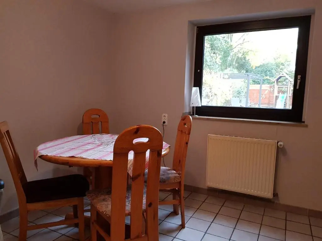 2 Zi-Appartment mit Gartennutzung