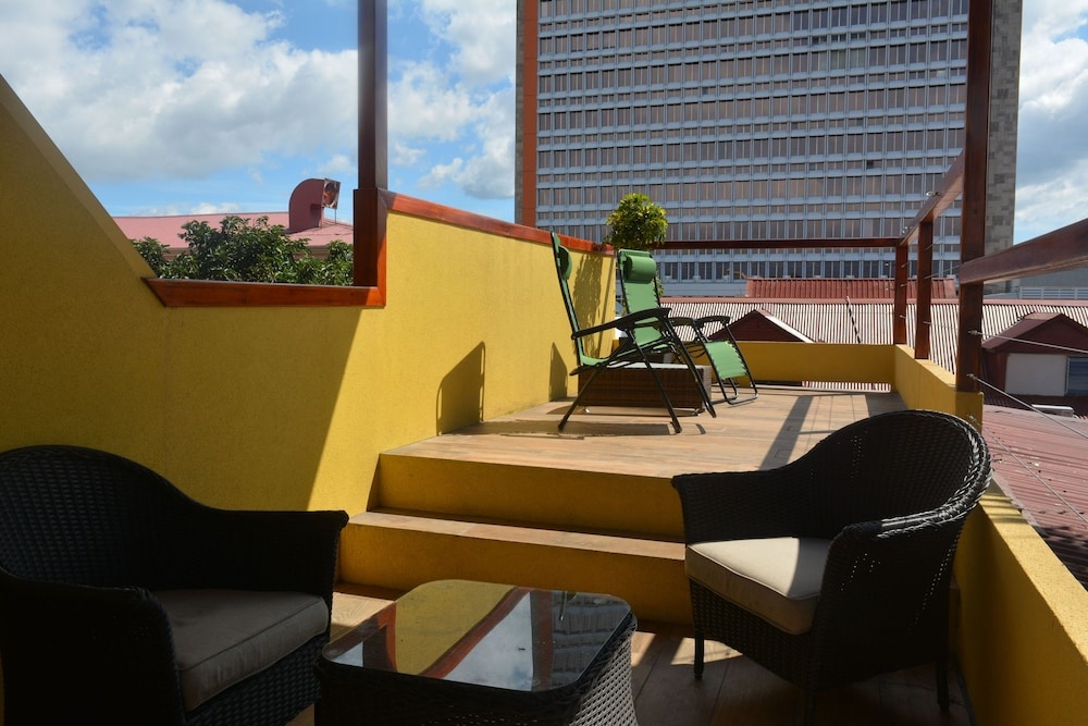 Balcony & Terrace
