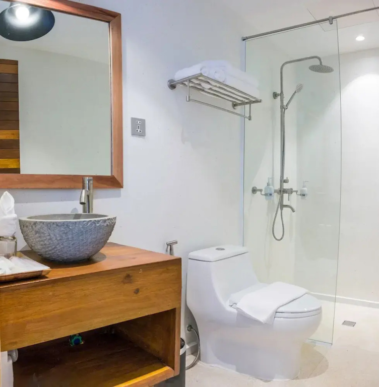 Standard Double room with pool view (full double bed)