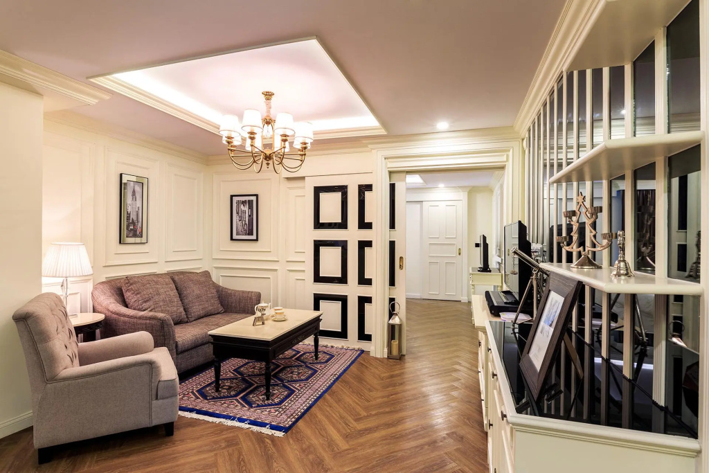 Lobby & Reception