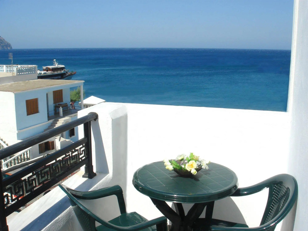 Balcony & Terrace