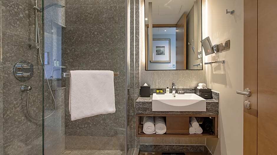 Intercontinental Phu Quoc Long Beach Resort