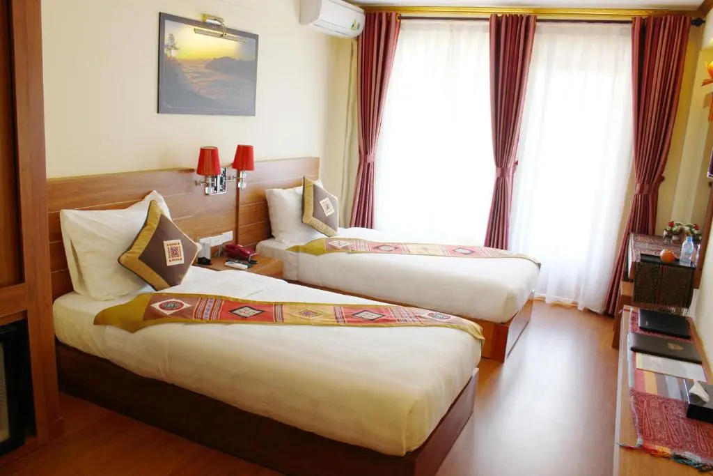 Deluxe Double room (twin beds)