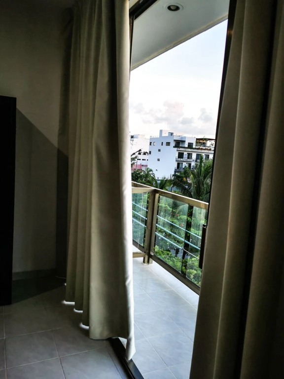Balcony & Terrace