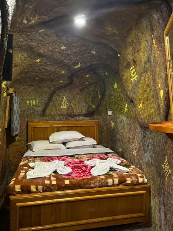 Standard Double Family room (twin beds)