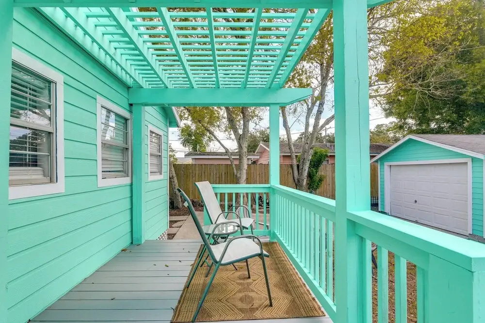 Galveston Vacation Rental: Deck & Central Location