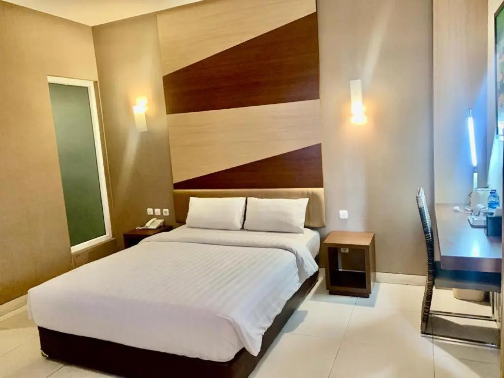 Superior Double room (full double bed)
