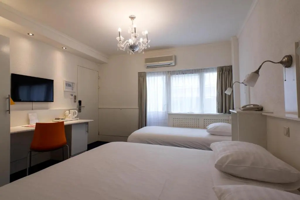 Hotel Multatuli - Chambres