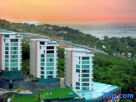 Convenient studio near Kamala beach A14
