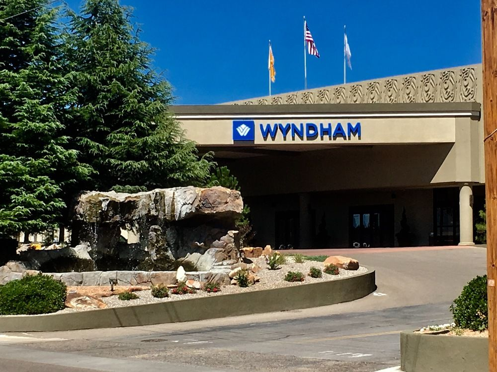 Wyndham Albuquerque Hotel & Conference Center