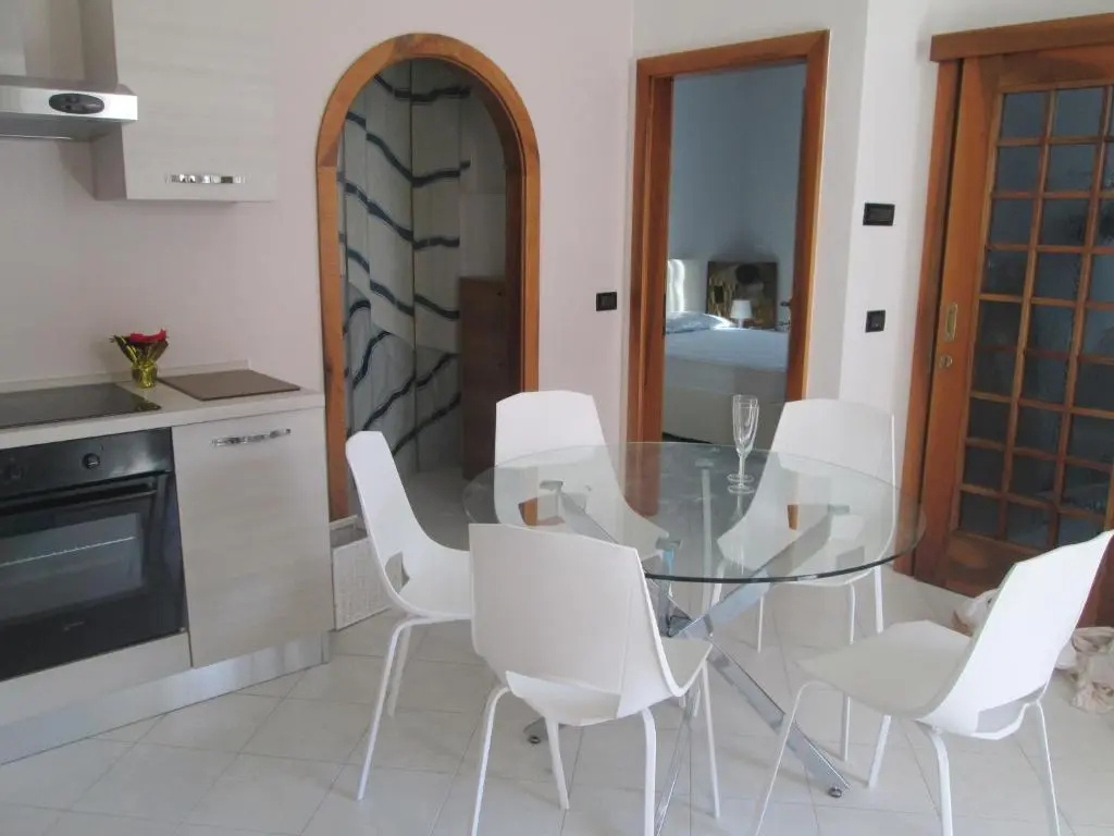 2 Bedrooms Apartment with balcony