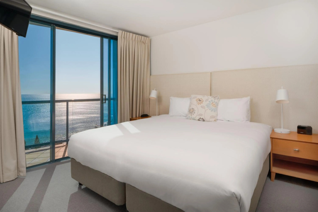 Mantra Mooloolaba Beach — 4