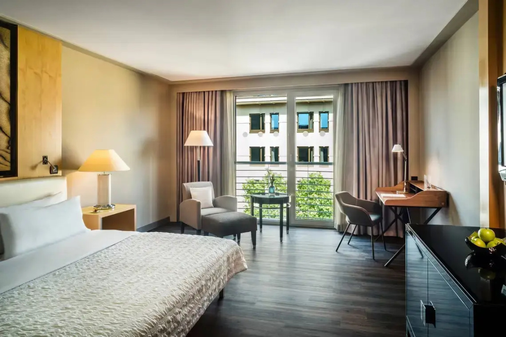 Deluxe Double Guest room (full double bed)