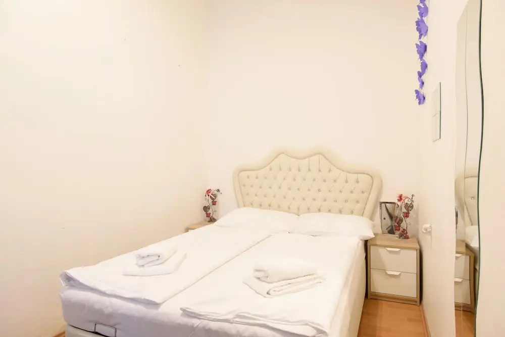 Royal Resort Apartments Urania - Chambres