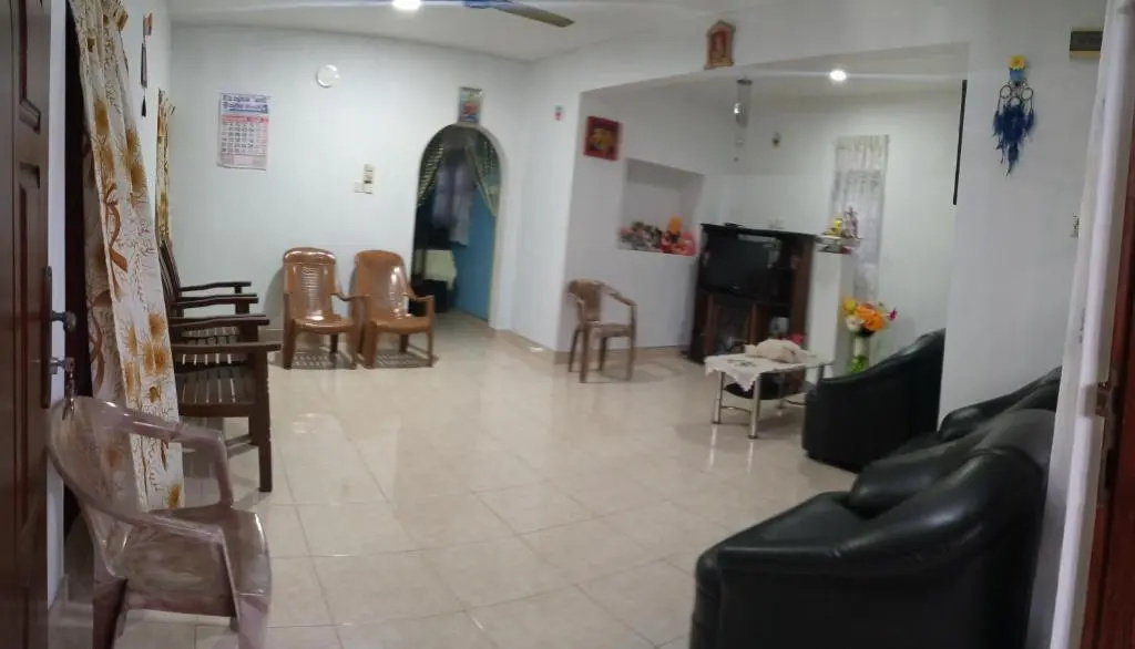 3 Bedrooms Cottage