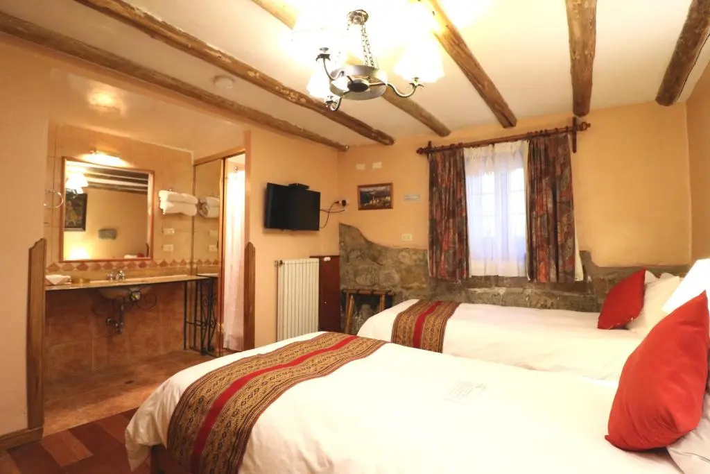 Hotel & Mirador Los Apus - Chambres