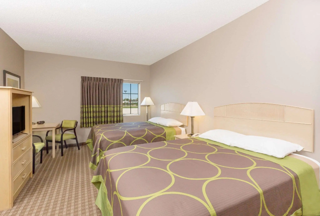 Standard Quadruple room