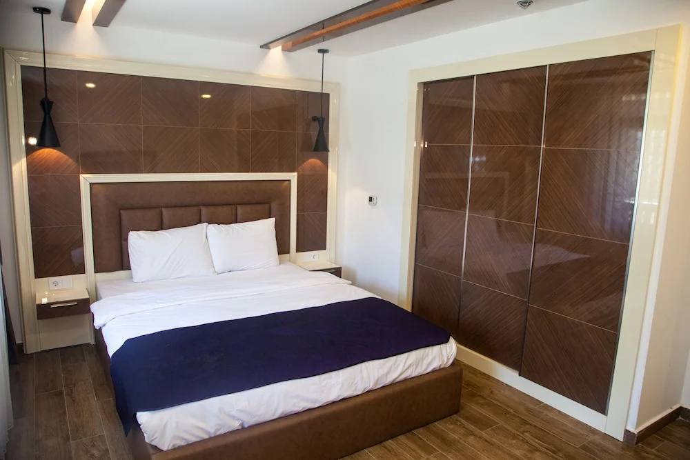 Suite with balcony