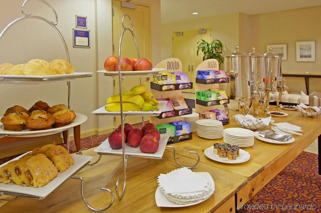 Crowne Plaza Ventura Beach by IHG - Général