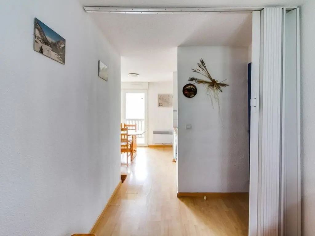 Afficher la photo 7 — Appartement Esquièze-Sère, 2 pièces, 4 personnes - FR-1-402-23