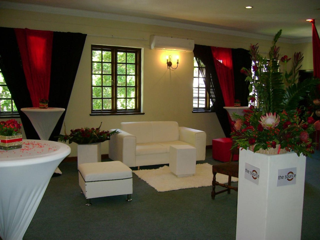 Bronte Hotel — 2