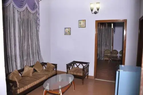 Hotel Pratiksha - Général
