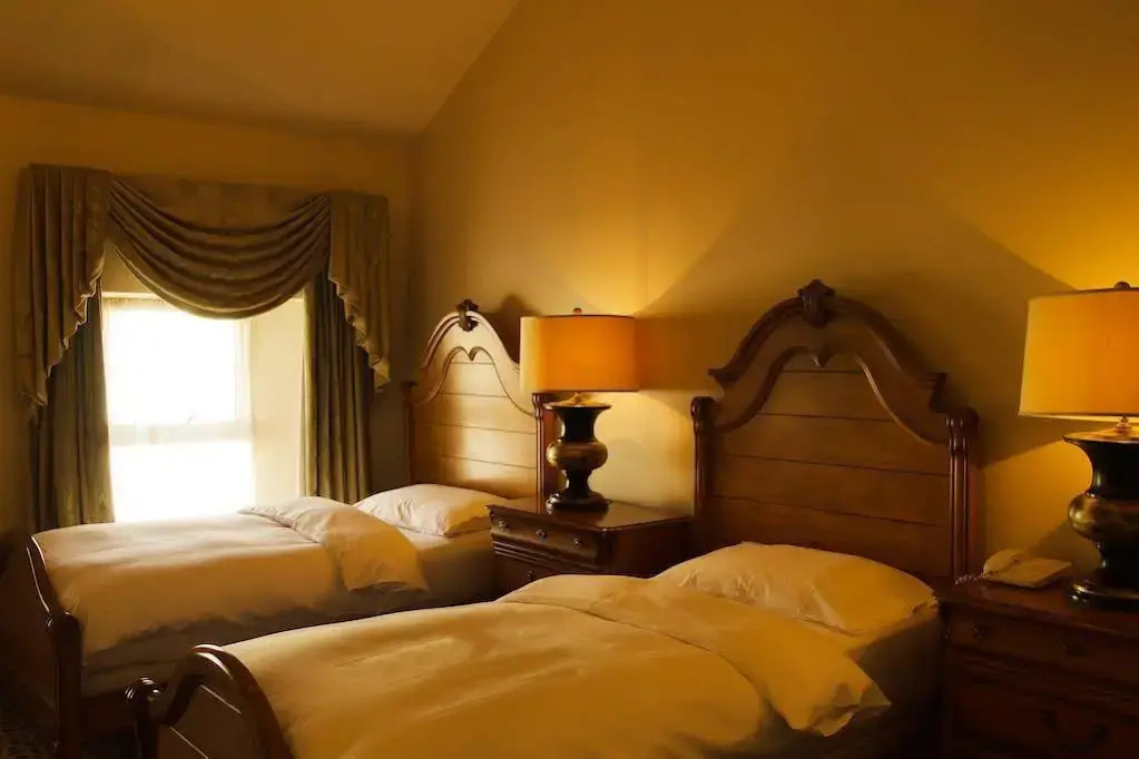 Newbury Hotel - Général