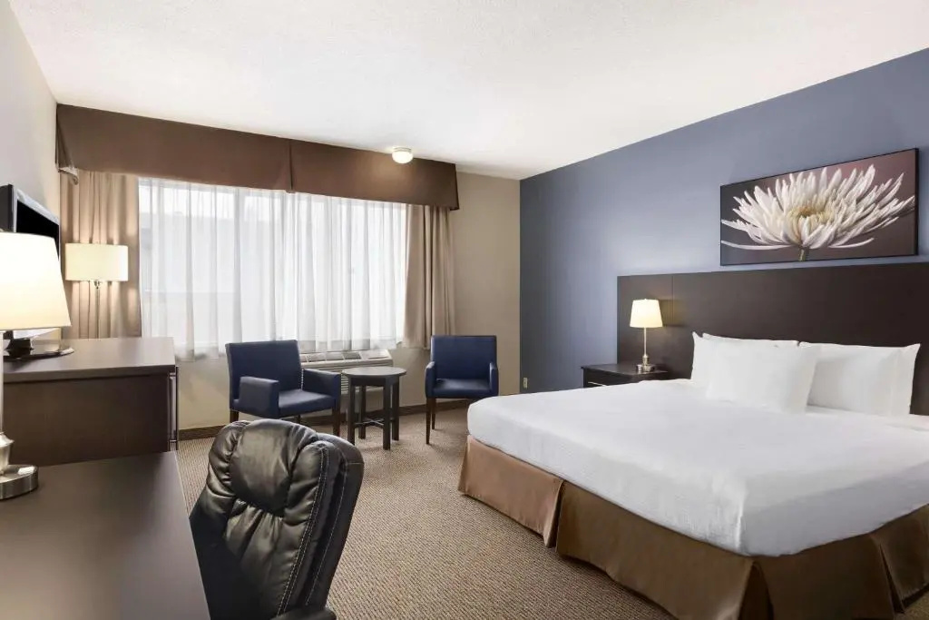 Days Inn & Conference Centre by Wyndham Montreal Airport - Chambres