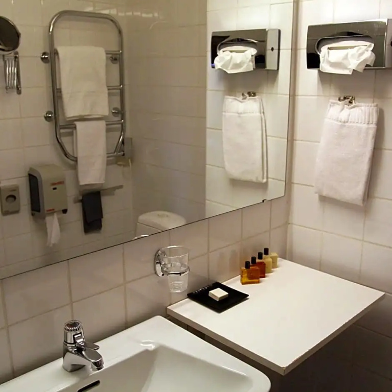 First Hotel Stadt - Chambres