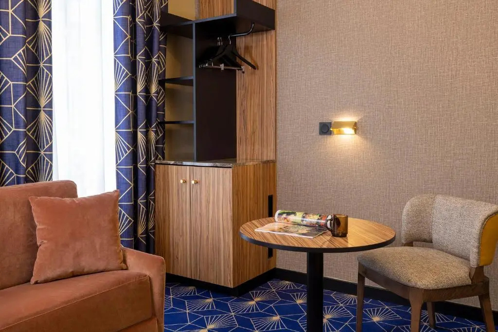 Hotel Le Rocroy 110
