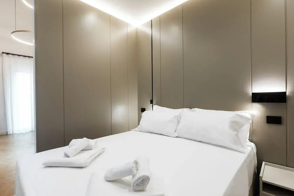 1 Bedroom Standard Double room with balcony (full double bed)