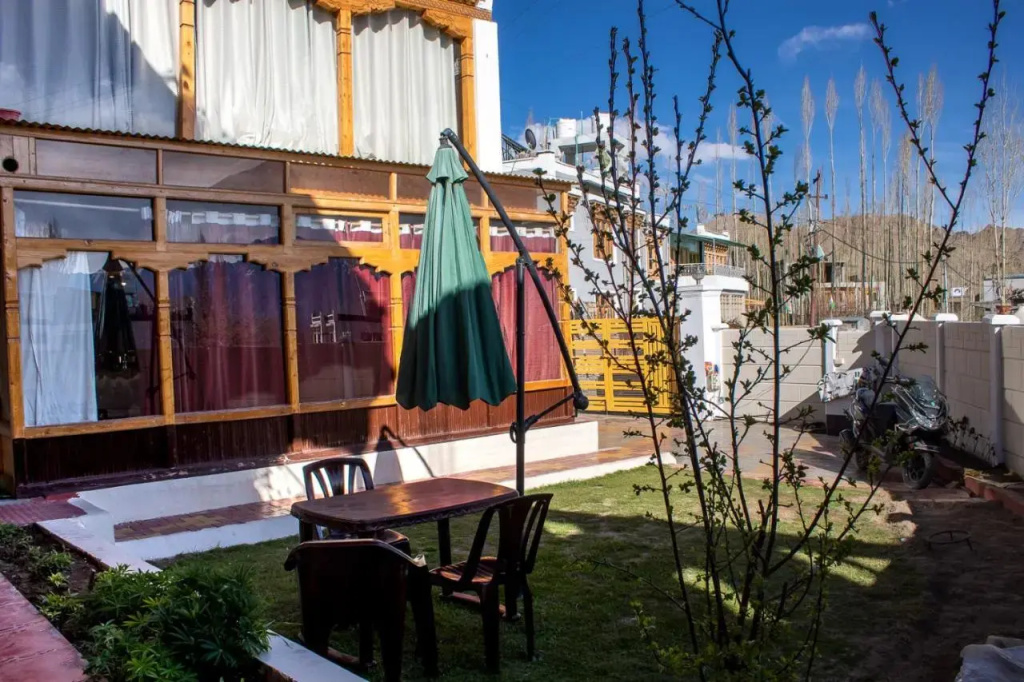 Laksdup Guest House
