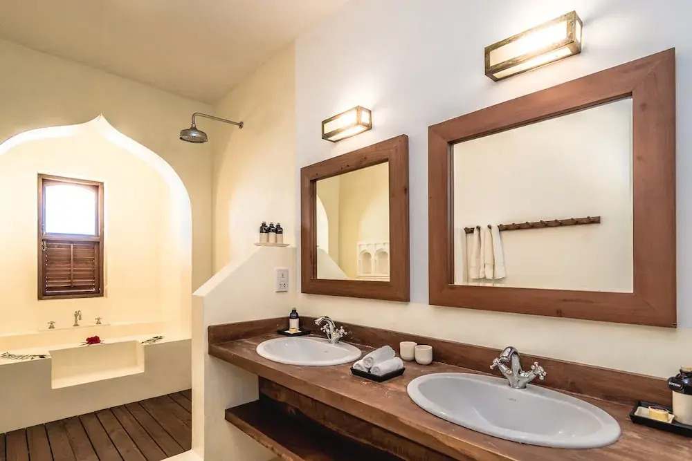 Cinnamon House By The Serendipity Collection